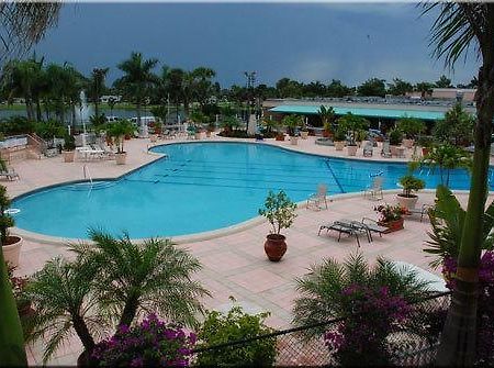 Royal Inn Hotel Loxahatchee Bagian luar foto