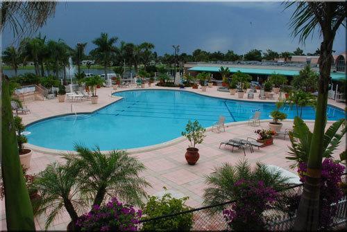 Royal Inn Hotel Loxahatchee Bagian luar foto